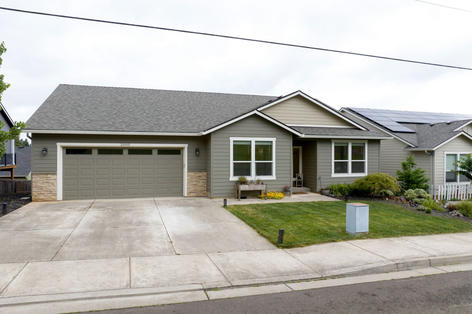 2005 Davis Road S — photo 3