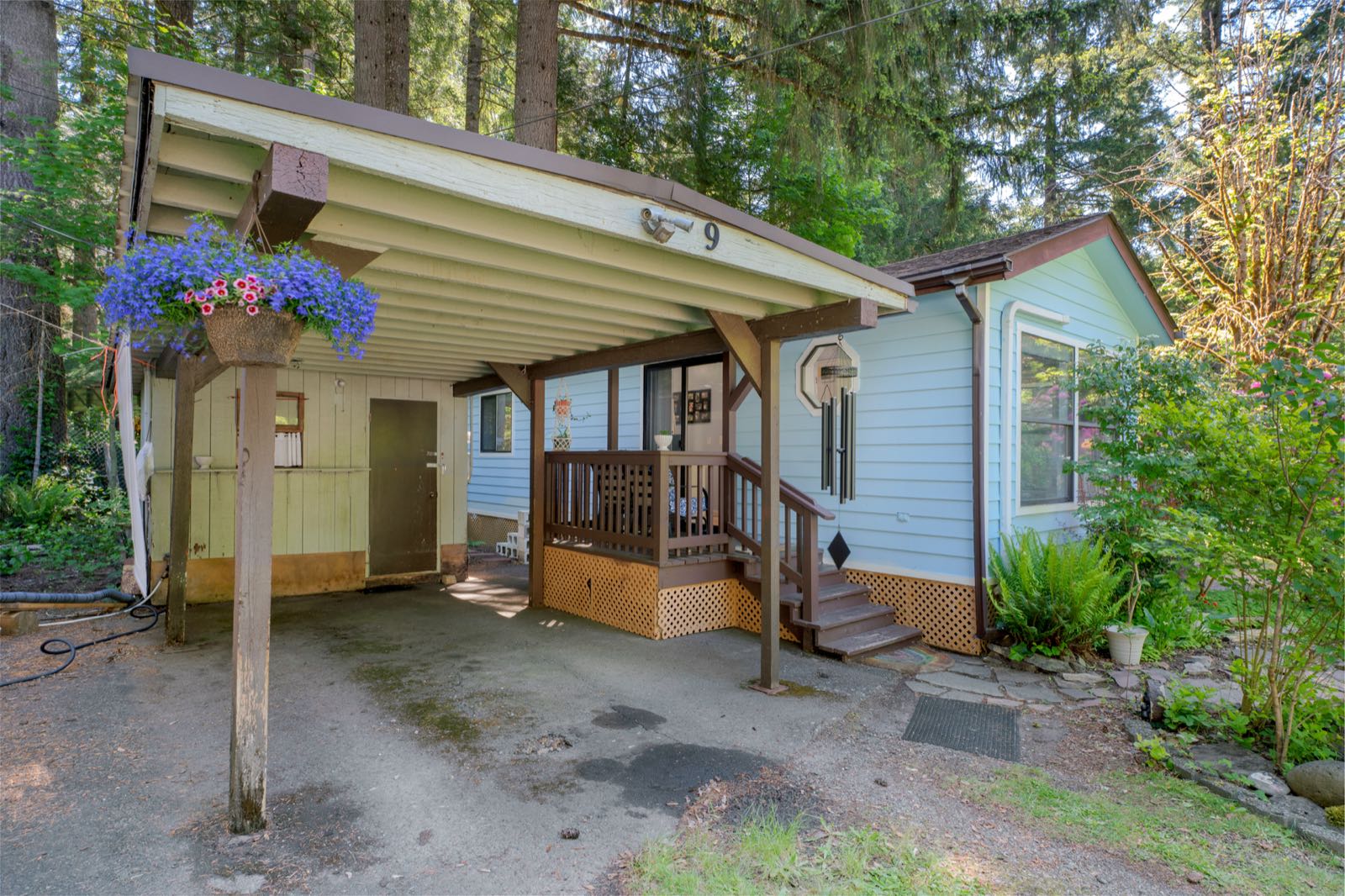 55636 McKenzie River Drive Space 9 — photo 4