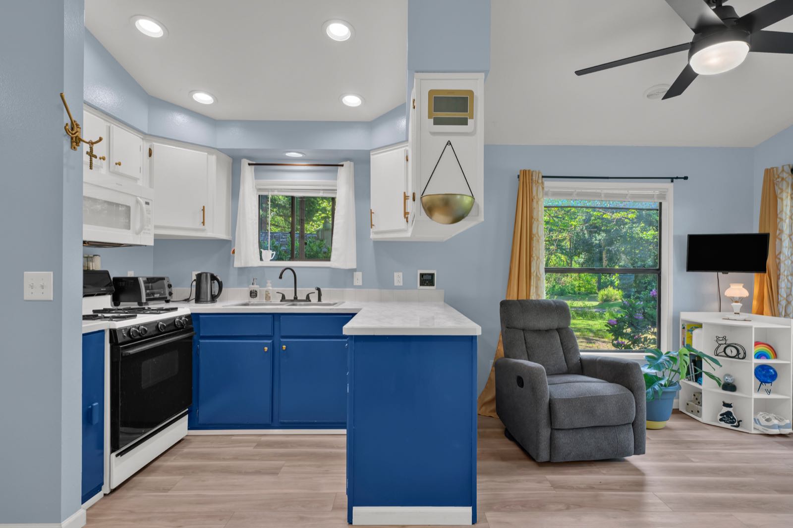 55636 McKenzie River Drive Space 9 — photo 6