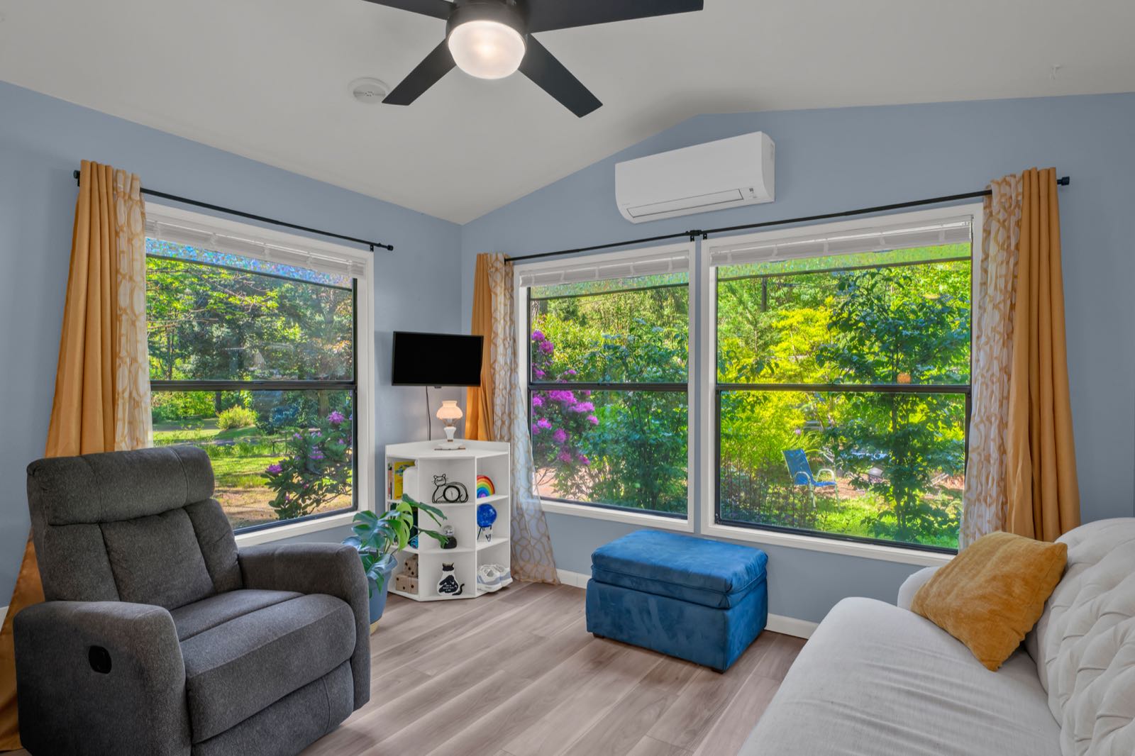 55636 McKenzie River Drive Space 9 — photo 7
